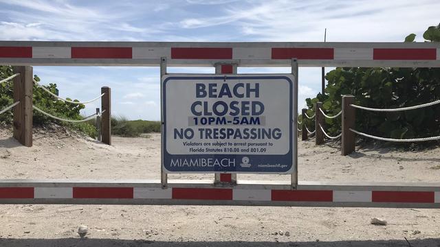 Beach-Closed.jpg 
