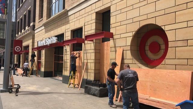 target-minneapolis-boarded-up.jpg 