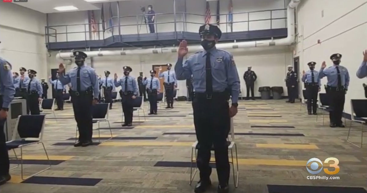 55 Philadelphia Police Academy Graduates Swornin As Police Officers