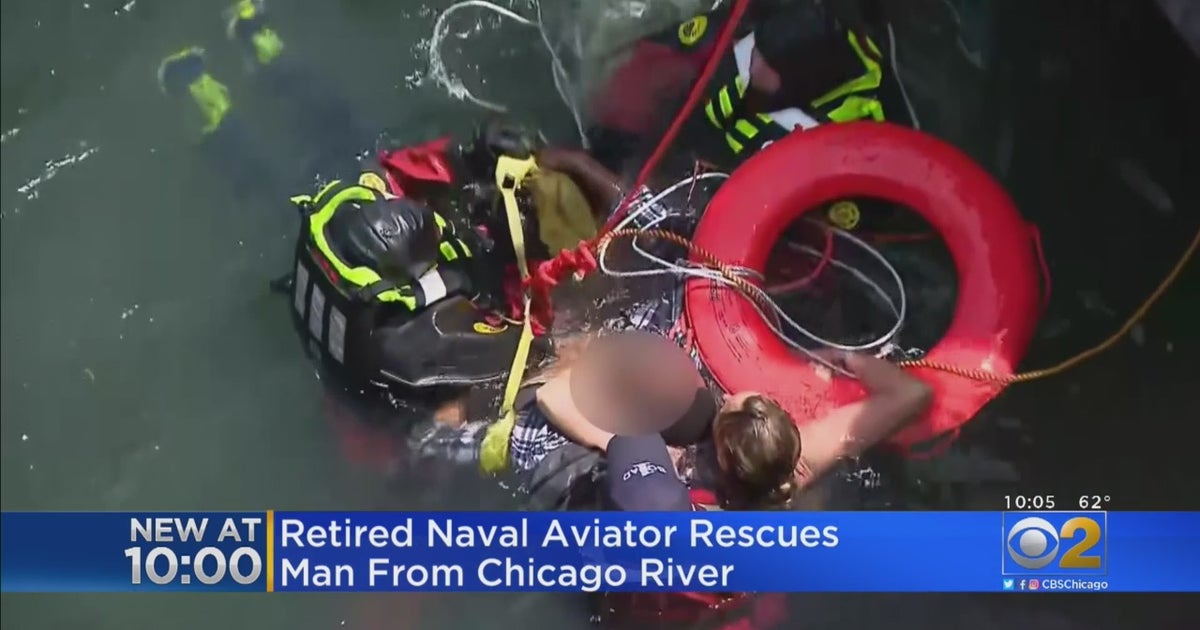 Retired Naval Aviator Rescues Man From Chicago River - CBS Chicago