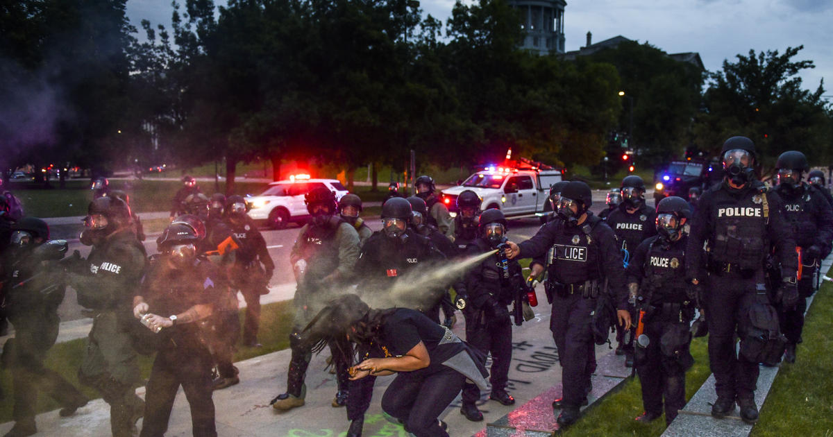 Denver Broncos to march in protest of police brutality Saturday