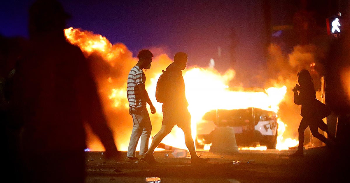 FBI Seeks Photos, Videos Of People Involved In Boston Riots - CBS Boston