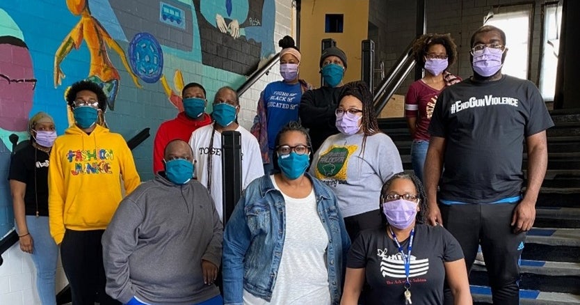 'Safe Chicago' Donating Masks To Chicagoans In Need; Here's How You Can