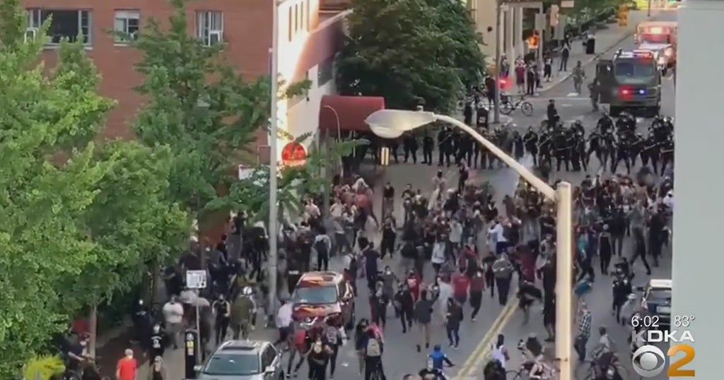 Pittsburgh Police Admit To Using Tear Gas To Disperse Protesters In ...