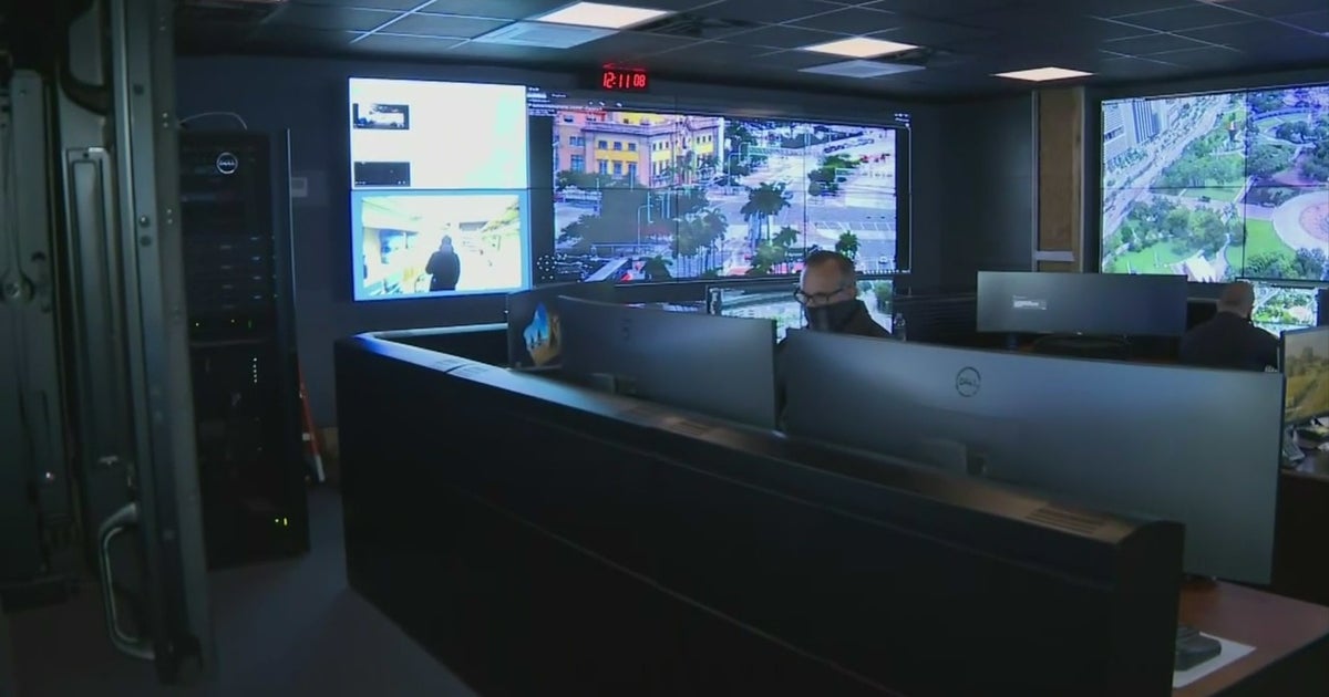 Miami Law enforcement Actual Time Criminal offense Centre cameras increase protection through Trump’s arraignment