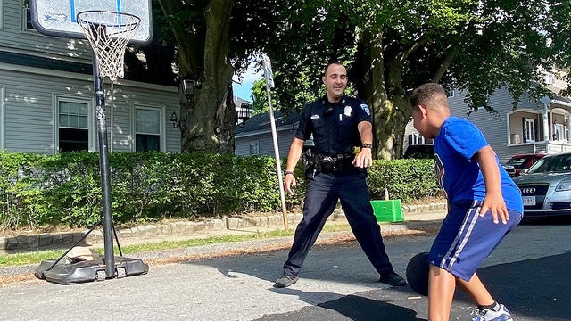 officerwpd.jpg 