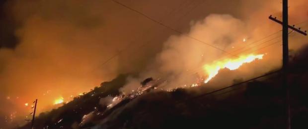 Brush Fire Breaks Out In Sepulveda Pass 