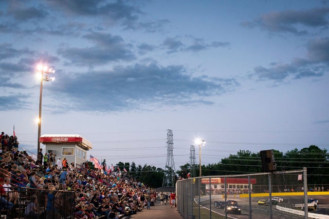 North Carolina Speedway Flouts Governor's COVID-19 Orders, Allows Spectators 