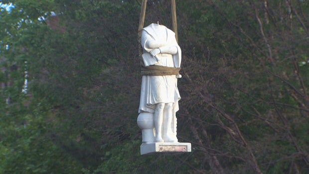 christopher columbu statue