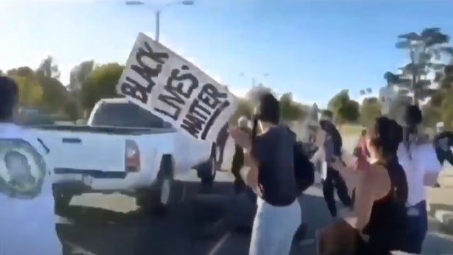 truck-protesters.jpg 
