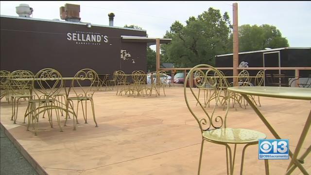 sellands-patio.jpg 