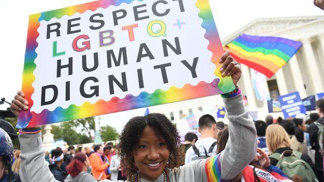 cbsn-fusion-supreme-court-rules-to-protect-lgbtq-workers-thumbnail-499854-640x360.jpg 