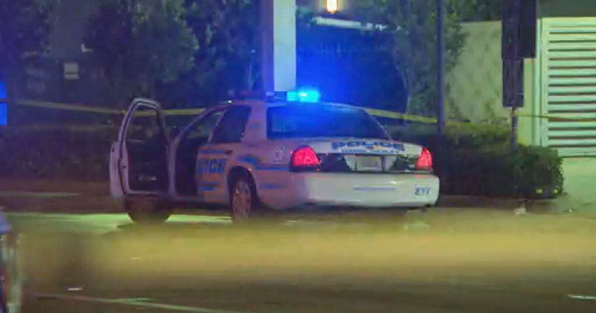 Coral Gables Police Officer Struck Man Crossing The Road - CBS Miami
