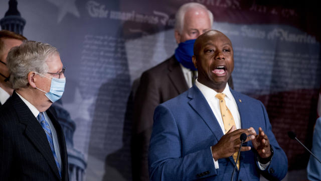 cbsn-fusion-gop-senator-tim-scott-unveils-draft-of-police-reform-proposal-thumbnail-497438-640x360.jpg 