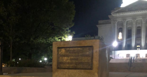 Crowds tear down statues, apparently attack Wisconsin state senator