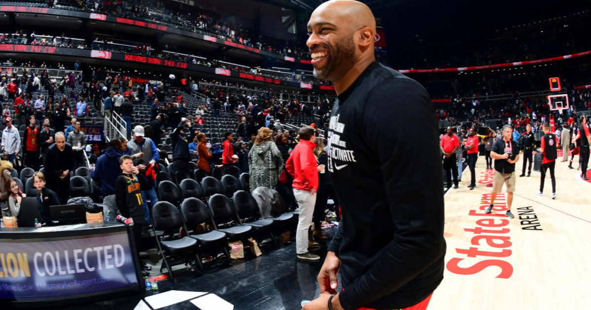 The NBA Needs to Honor Vince Carter at the Slam Dunk Contest - The