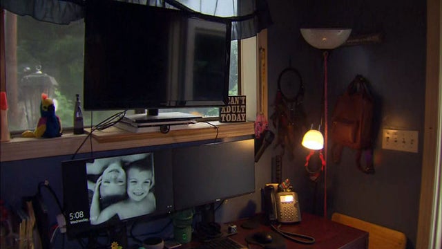 MACLEOD BELLINGHAM LIGHTNING 6PM 20200701.01_frame_39526