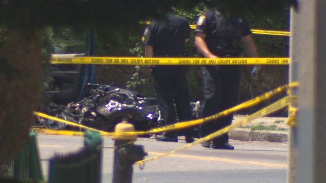 dorchester-motorcycle-crash.jpg 