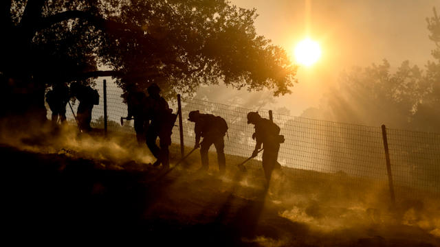 crews-fire-firefighters-AP-photo.jpg 