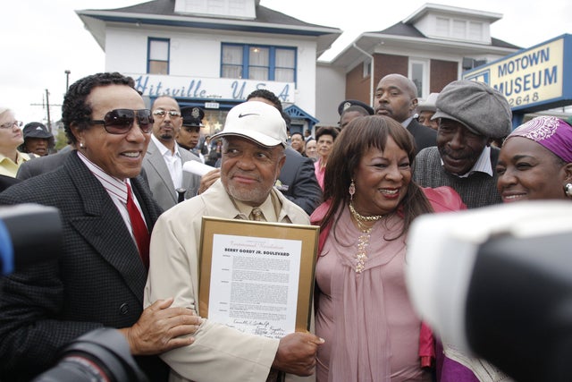 Motown's 50th - Grand Boulevard is Renamed "Berry Gordy Boulevard" 
