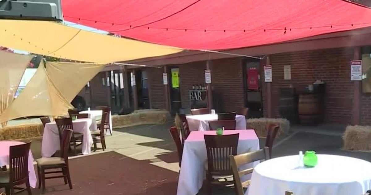 Elk Grove Restaurant Brick House Brings Fine Dining Experience Outdoors