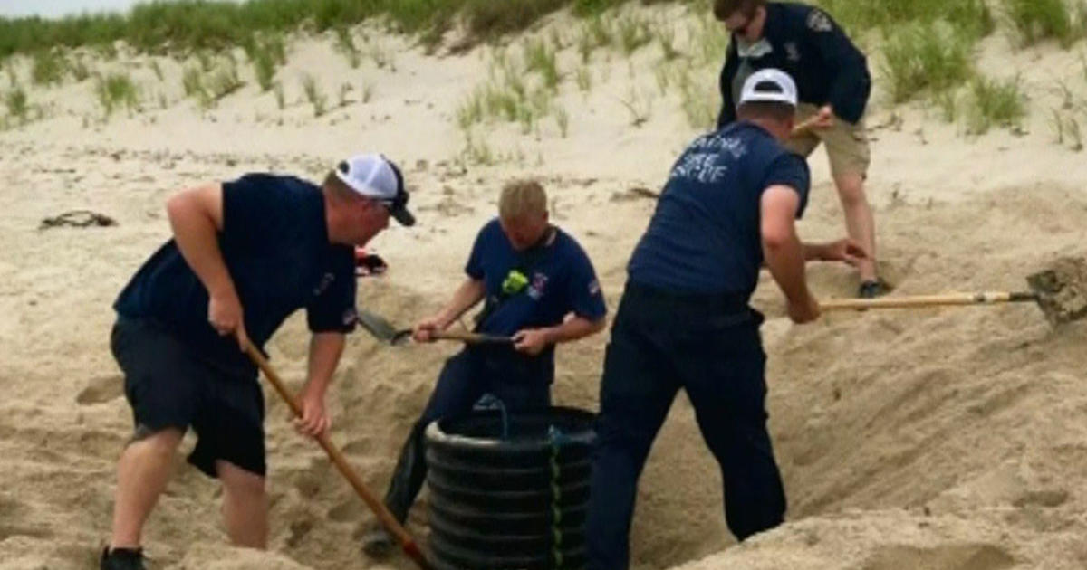 Girl Buried Up To Neck Saved After Sand Collapse At Chatham Beach Cbs