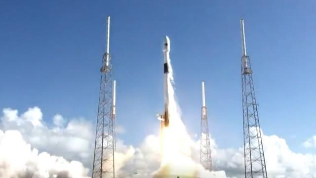 cbsn-fusion-spacex-launches-south-korean-military-communications-satellite-thumbnail-517727-640x360.jpg 