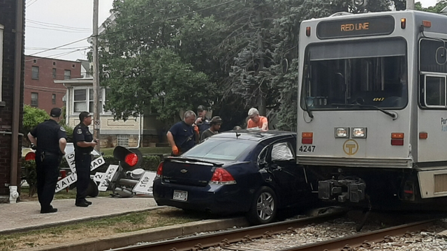 dormont-t-crash.png 