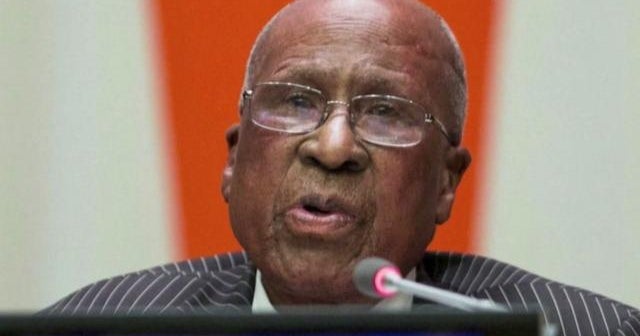 South Africa mourns anti-apartheid leader Andrew Mlangeni - CBS News
