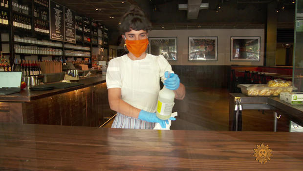 closed-restaurant-cleaning-620.jpg 