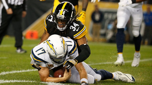 Los Angeles Chargers v Pittsburgh Steelers 