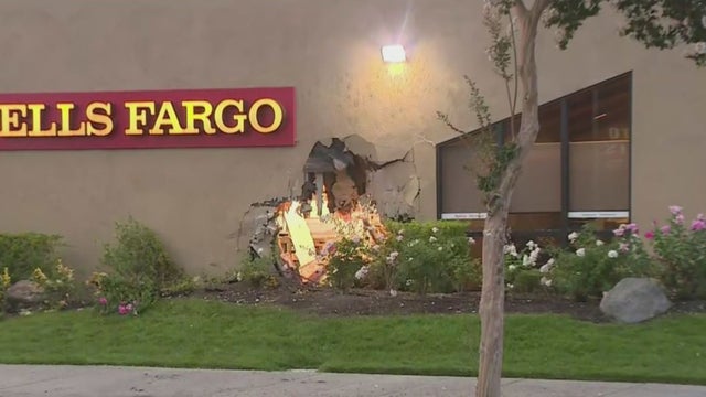 wells-fargo-bank.jpg 