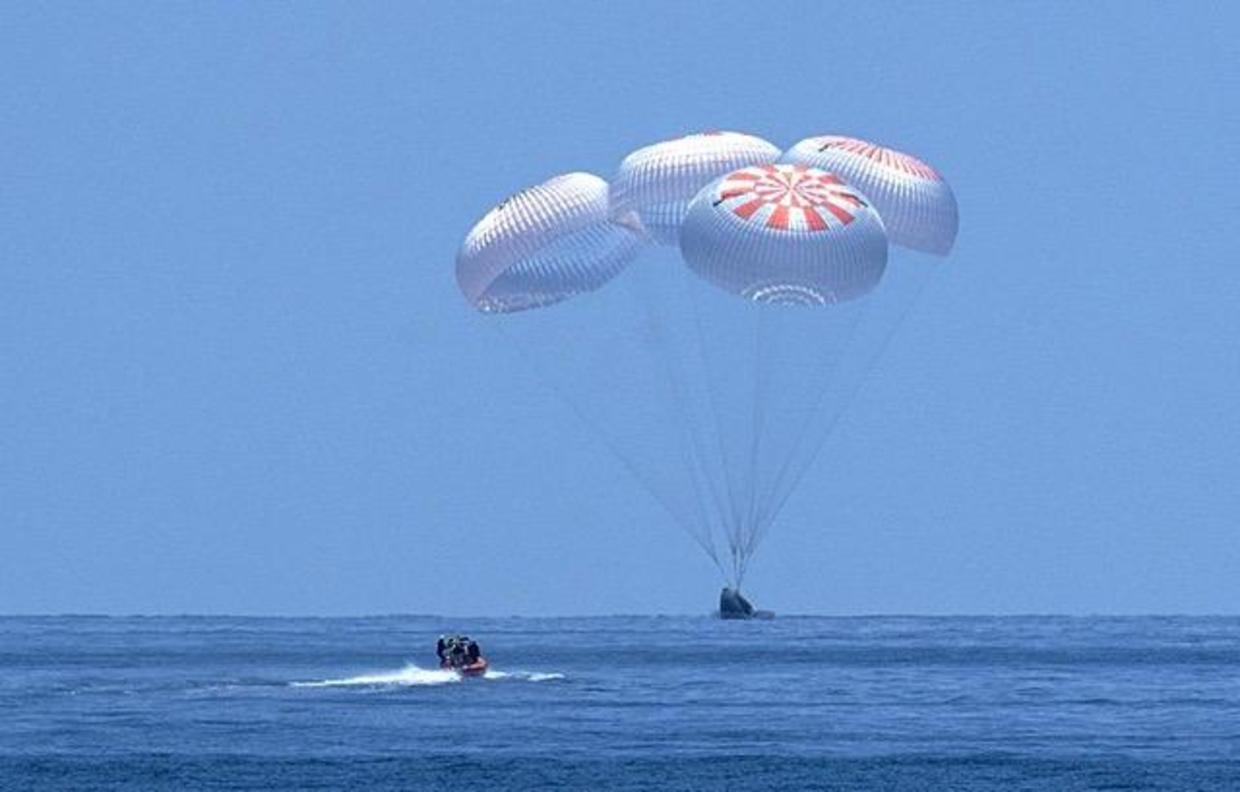 Spacex Crew Dragon Astronauts Splash Down In Gulf Of Mexico After Historic Test Flight Cbs News 2070