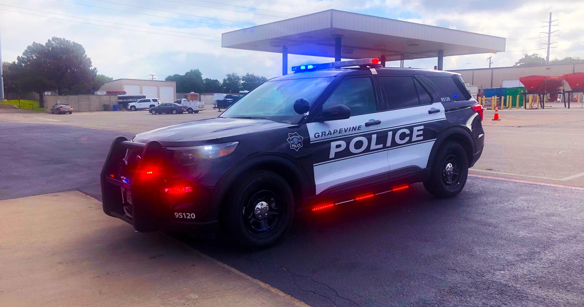 Grapevine police investigate possible road rage shooting on SH 121 