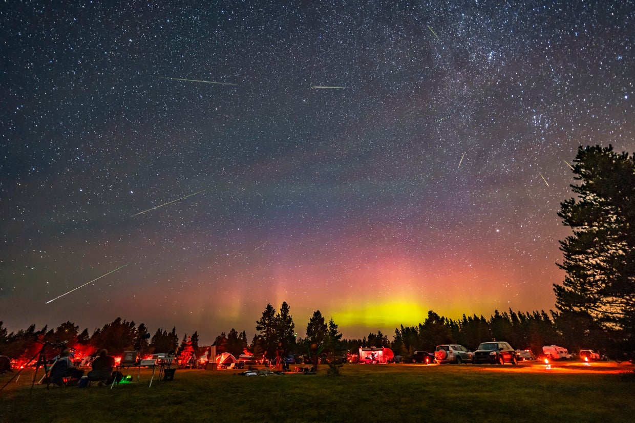 The Perseids Are Back! How To Watch The Strongest Meteor Shower Of The Summer - 18j5fgd