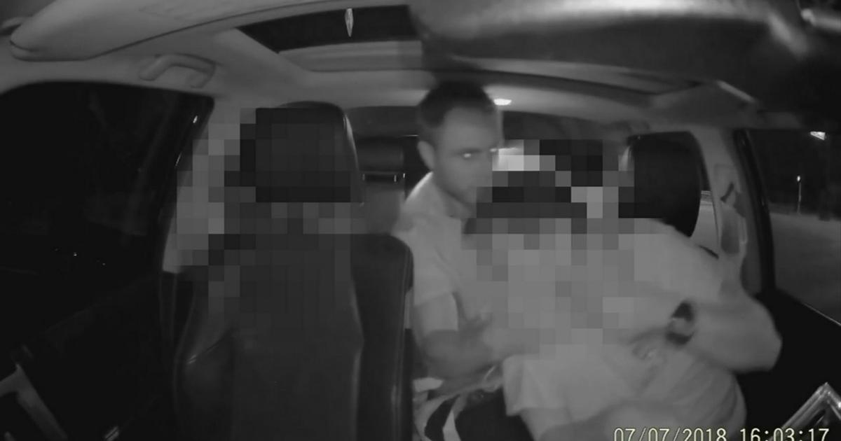 Caught On Camera Florida Man Attacks Lyft Driver Cbs Miami 0785