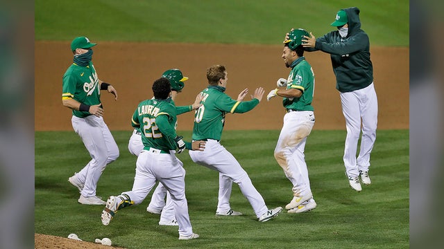 athletics2.jpg 