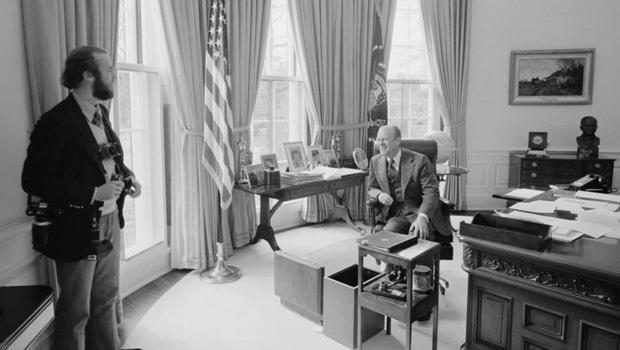david-hume-kennerly-and-gerald-ford-620.jpg 