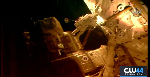 SpaceX-Astronauts-Bob-Behnken-and-Doug-Hurley-on-Spacewalk 