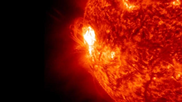 scitech-0107-solarflares-640x360.jpg 