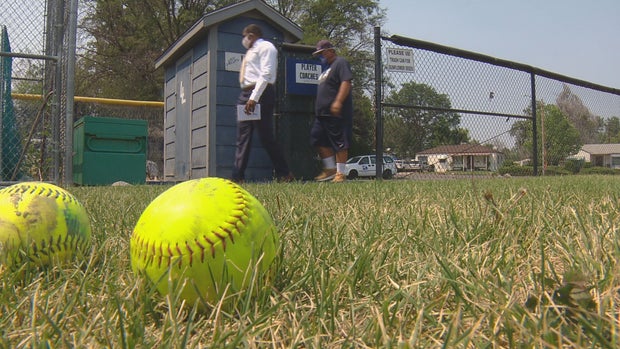 SOFTBALL SHED BREAK IN 10PKG.transfer_frame_0 