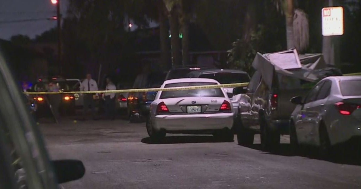 Man Shot To Death On Compton Street, Gunman At Large - CBS Los Angeles