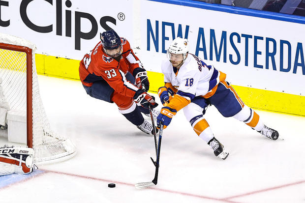 Washington Capitals v New York Islanders - Game Five 