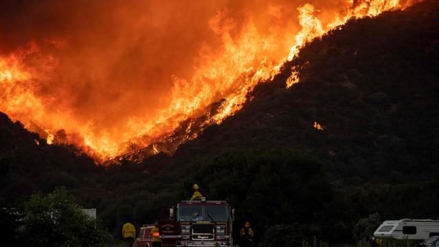 california-wildfires.jpg 