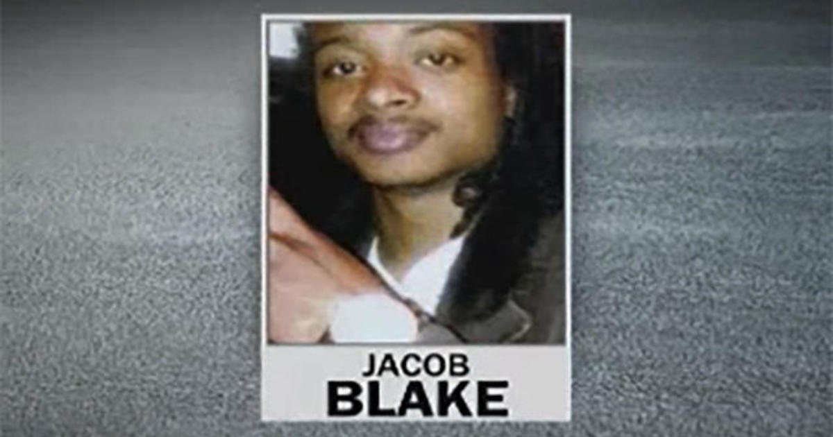 Jacob Blake Recovers In Hospital As Alleged Protest Shooter Kyle Rittenhouse Faces Charges Cbs 