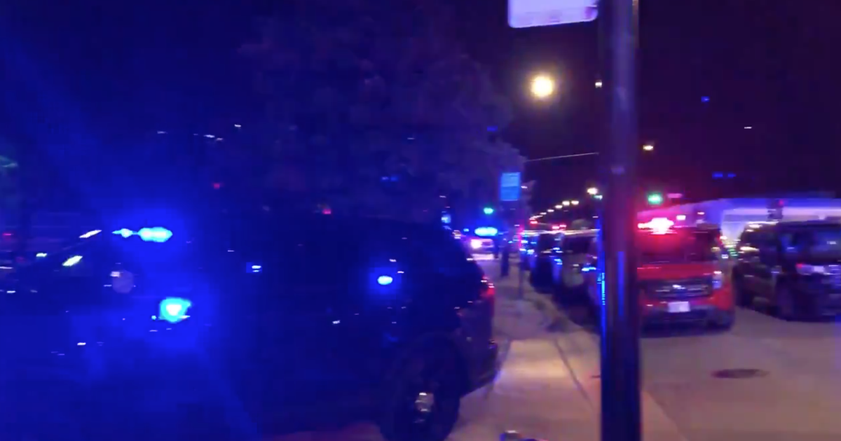 Two Chicago Police Officers, One Suspect Shot In Homan Square ...