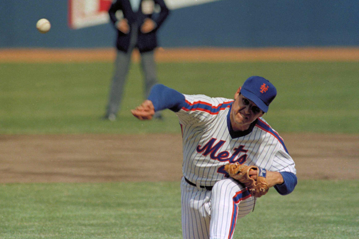 Tom Seaver, Hall of Fame pitcher and Mets legend, has died at age 75