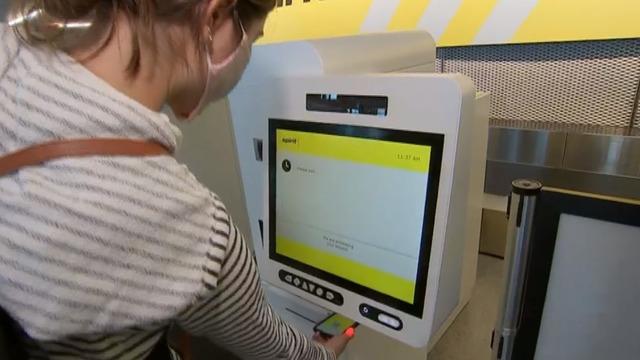 cbsn-fusion-airports-turn-to-touchless-technology-during-coronavirus-pandemic-thumbnail-541541-640x360.jpg 