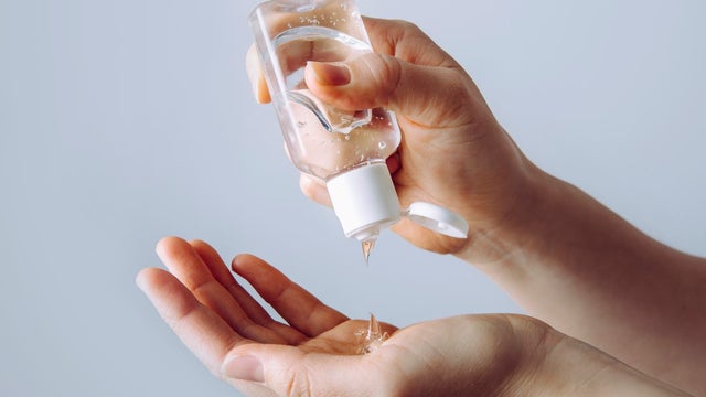 hand-sanitizer.jpg 