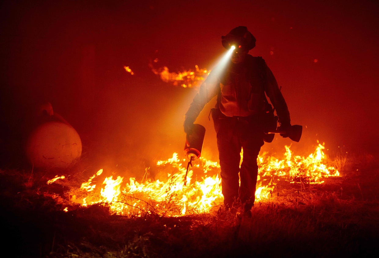 TOPSHOT-US-CALIFORNIA-FIRE 